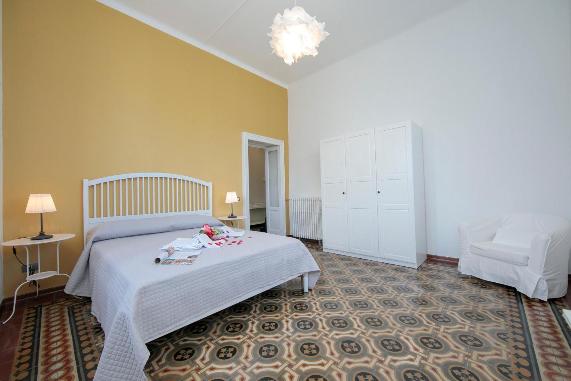 Residenza Oleandro Lake View Luino Center - Happy Rentals Екстер'єр фото